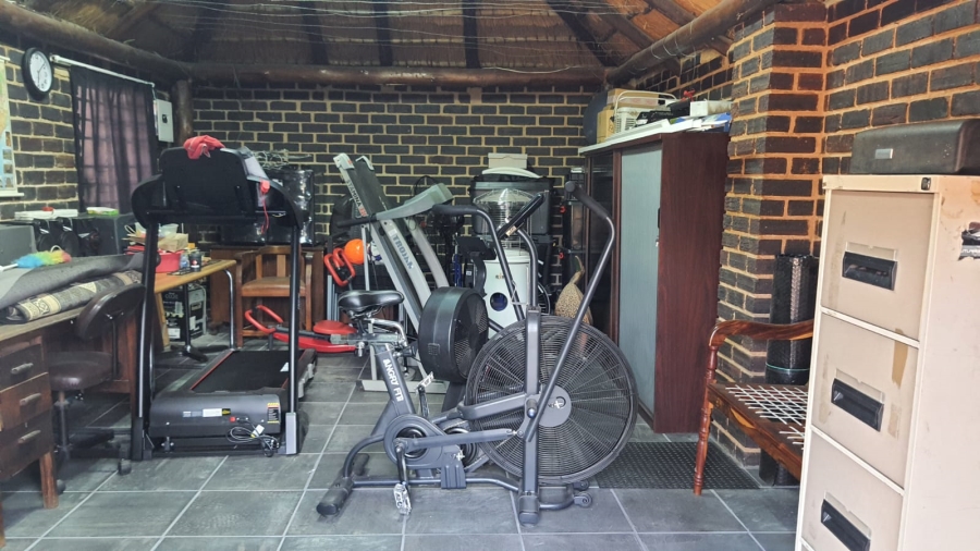 4 Bedroom Property for Sale in Rant En Dal Gauteng