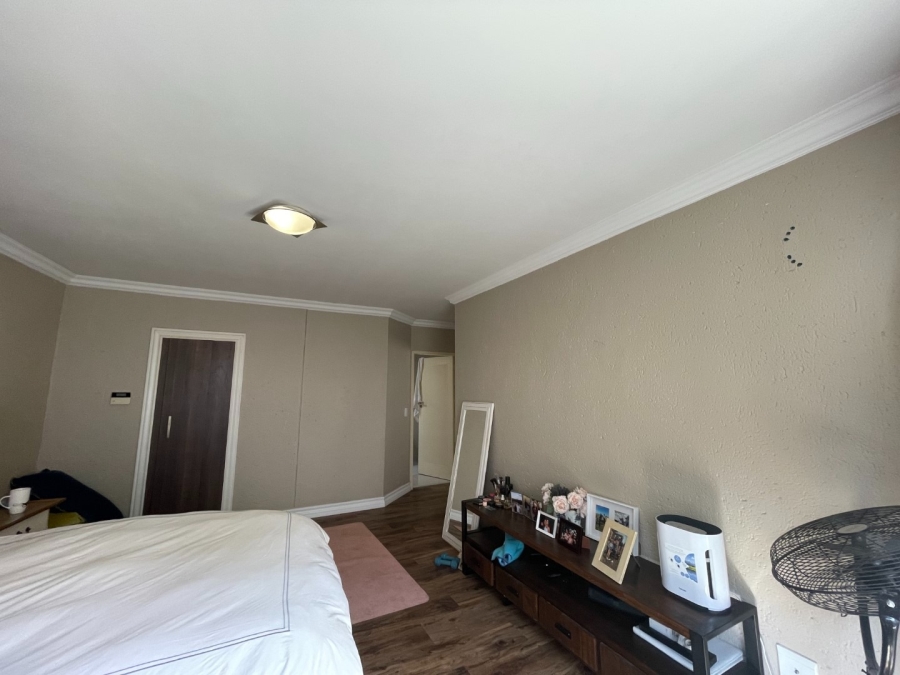 To Let 3 Bedroom Property for Rent in Bryanston Gauteng