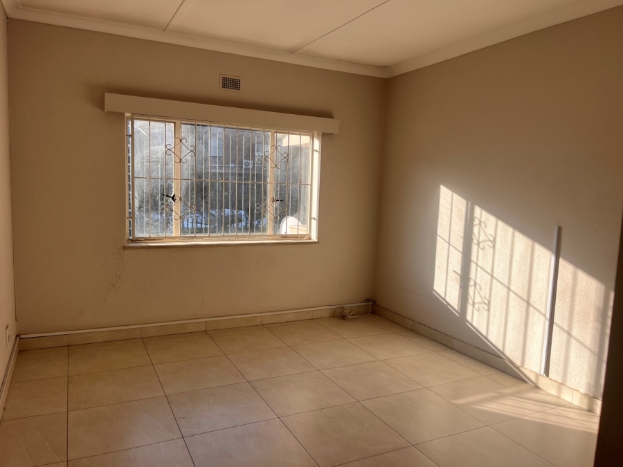2 Bedroom Property for Sale in Sandringham Gauteng