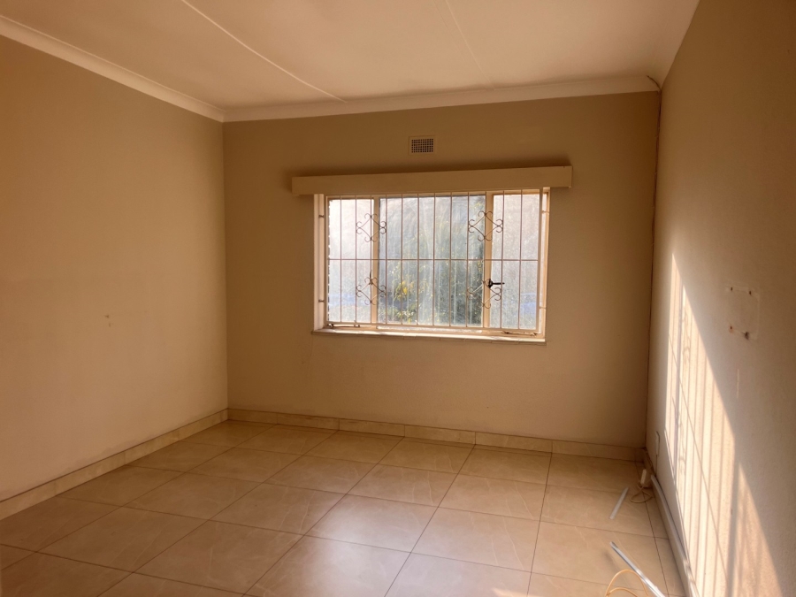 2 Bedroom Property for Sale in Sandringham Gauteng
