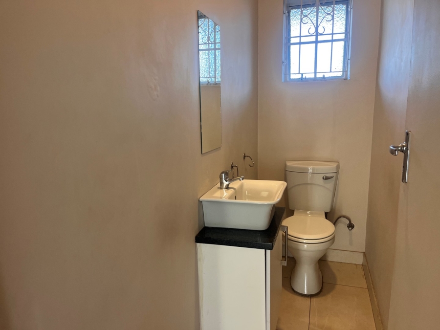 2 Bedroom Property for Sale in Sandringham Gauteng