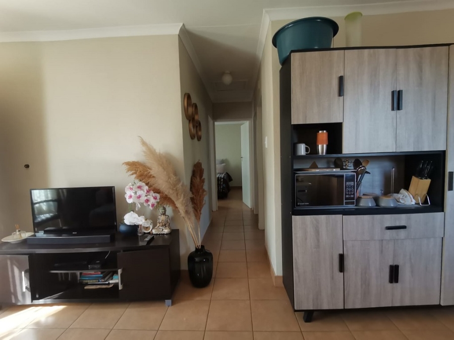 3 Bedroom Property for Sale in Sky City Gauteng