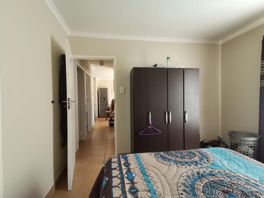 3 Bedroom Property for Sale in Sky City Gauteng