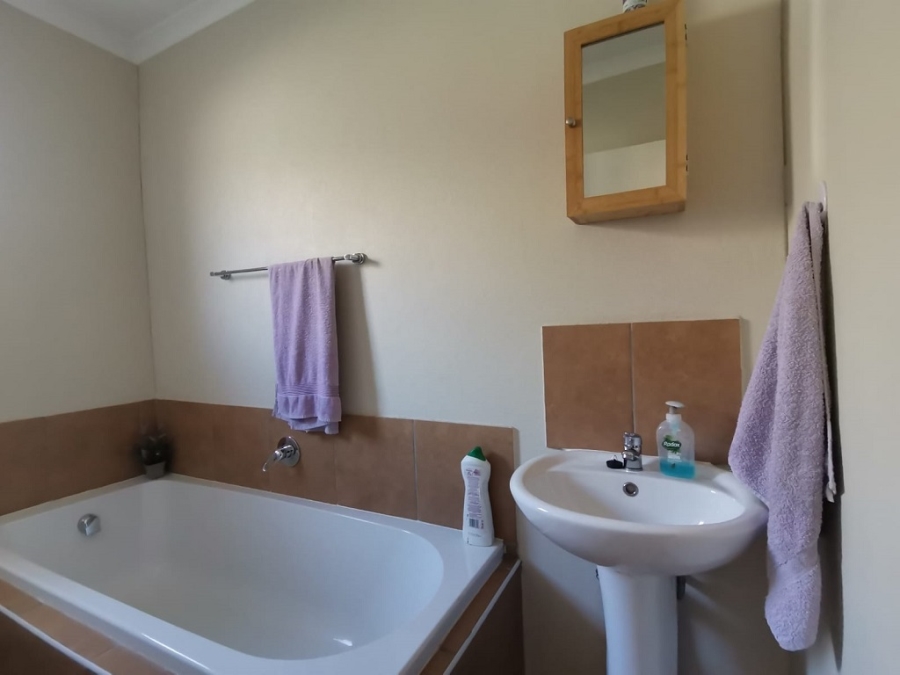 3 Bedroom Property for Sale in Sky City Gauteng