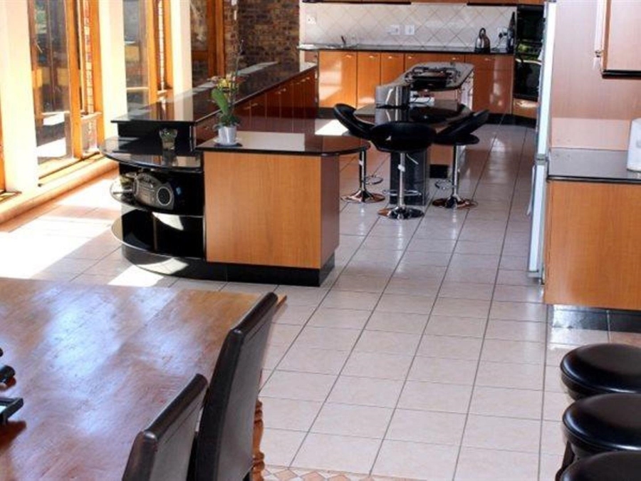 5 Bedroom Property for Sale in Bryanston Gauteng