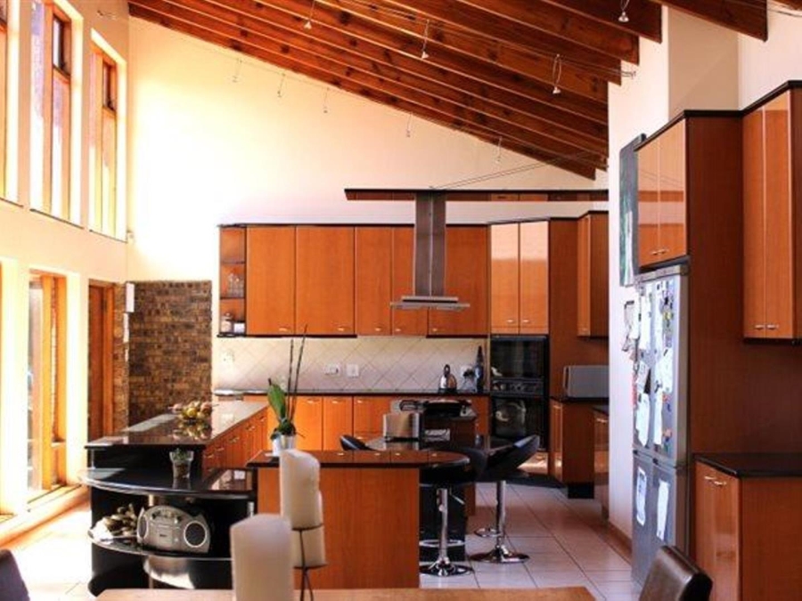 5 Bedroom Property for Sale in Bryanston Gauteng