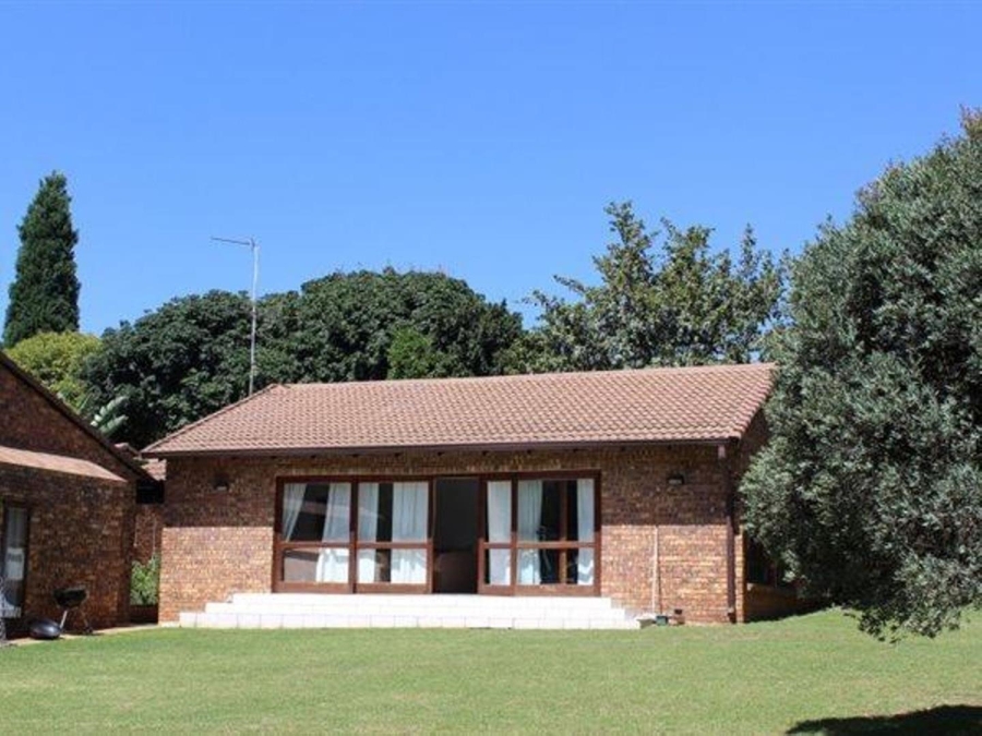 5 Bedroom Property for Sale in Bryanston Gauteng
