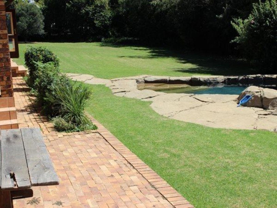 5 Bedroom Property for Sale in Bryanston Gauteng