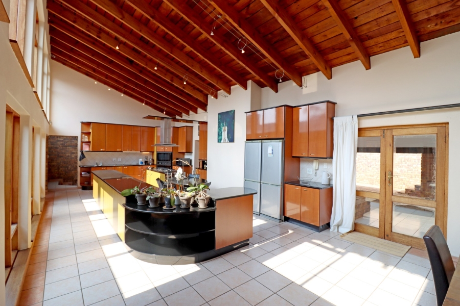 5 Bedroom Property for Sale in Bryanston Gauteng