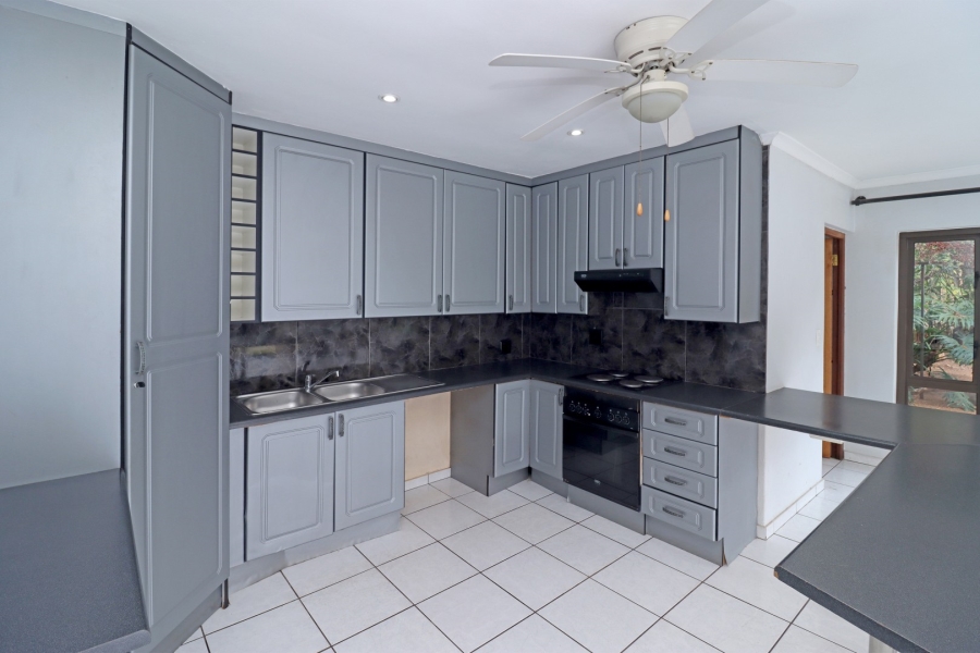 5 Bedroom Property for Sale in Bryanston Gauteng