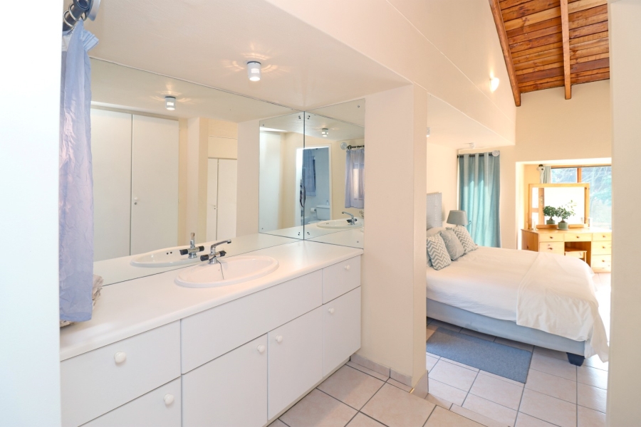 5 Bedroom Property for Sale in Bryanston Gauteng