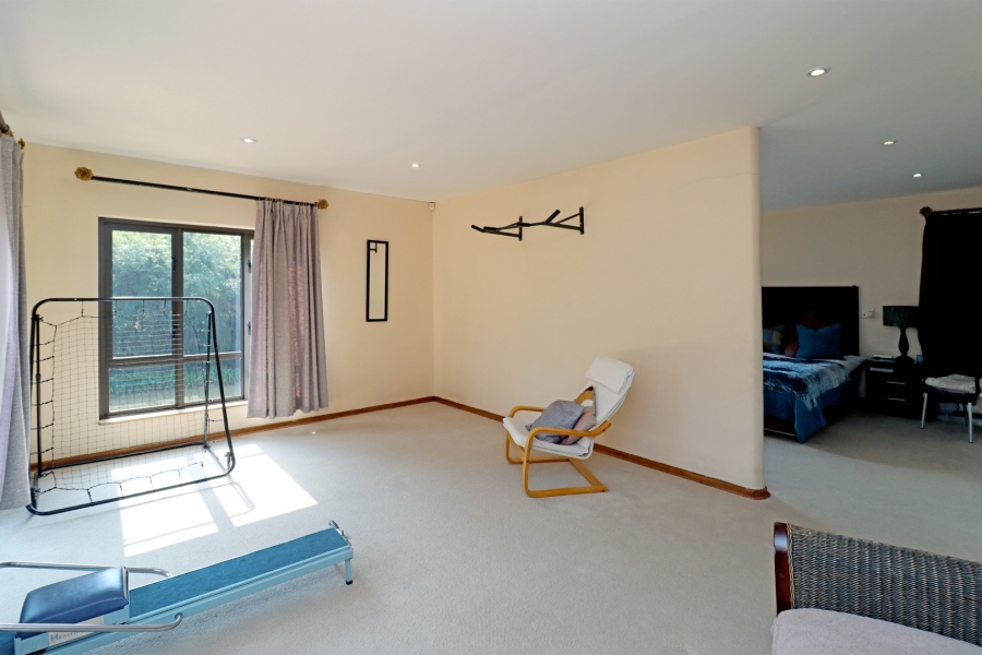 5 Bedroom Property for Sale in Bryanston Gauteng