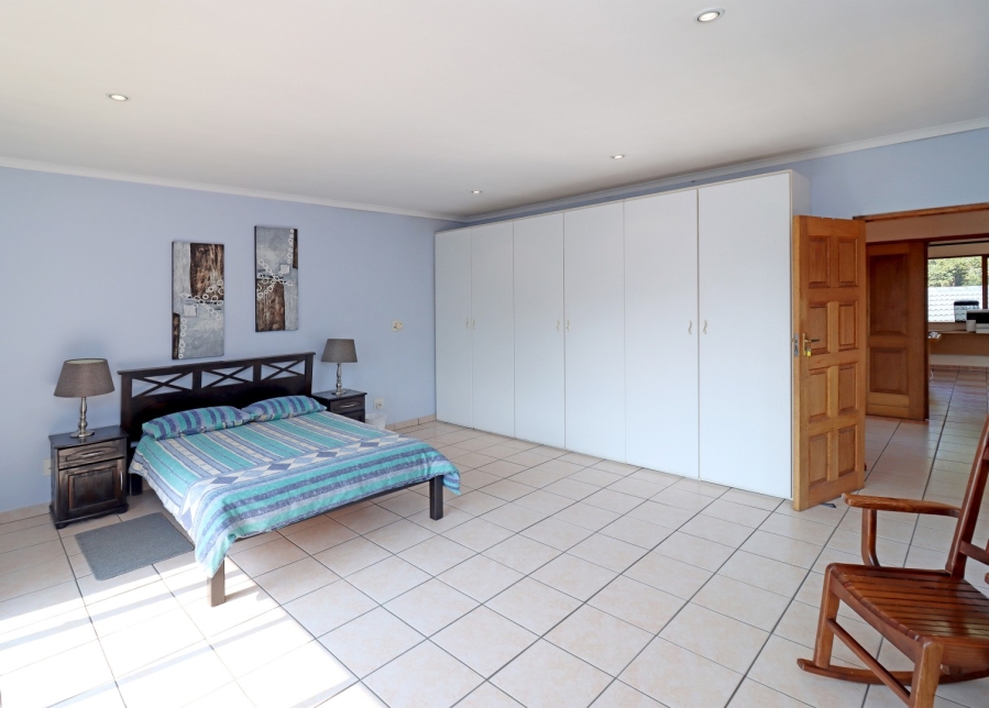 5 Bedroom Property for Sale in Bryanston Gauteng