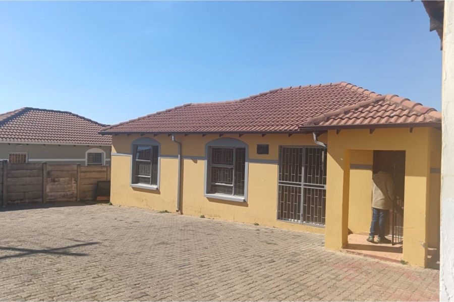 To Let 3 Bedroom Property for Rent in Cosmo City Gauteng
