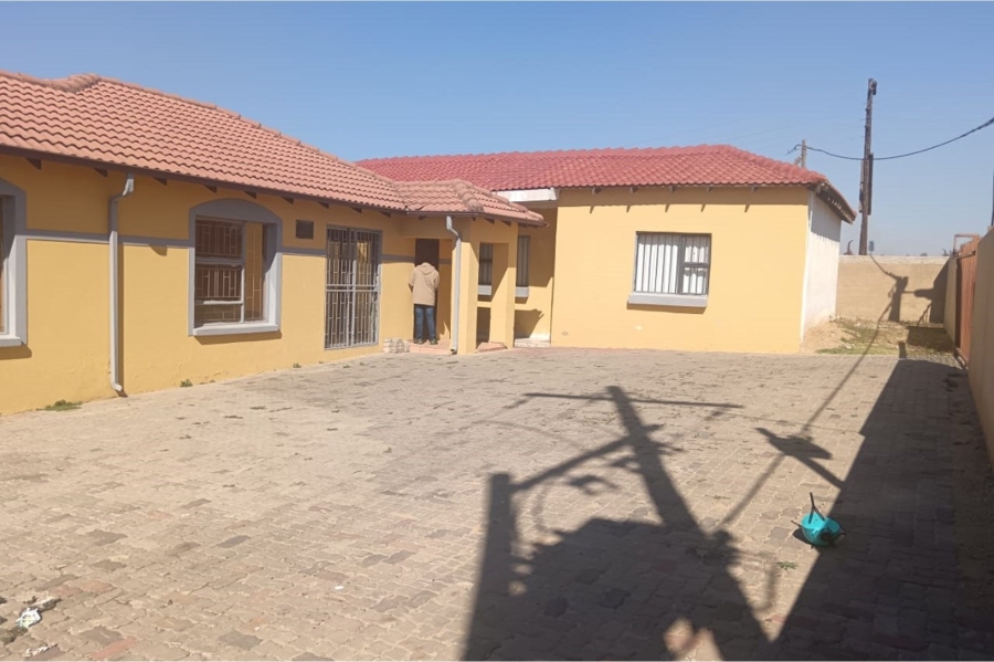 To Let 3 Bedroom Property for Rent in Cosmo City Gauteng