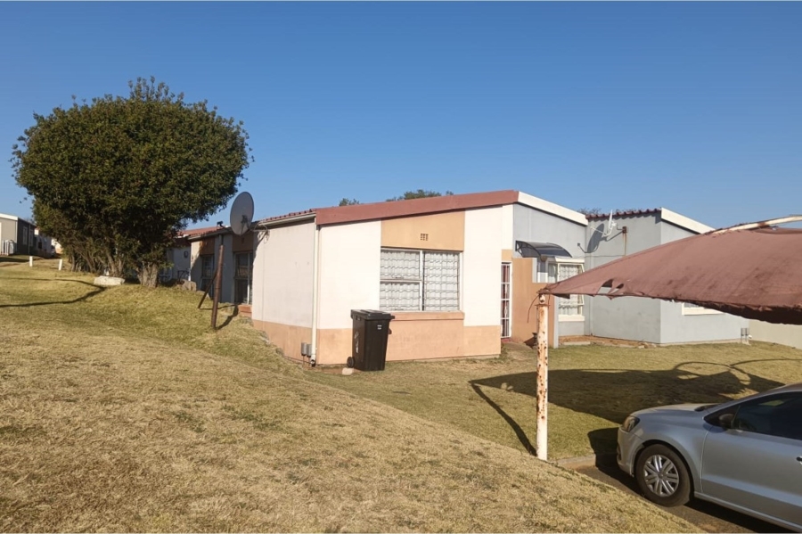 3 Bedroom Property for Sale in Ridgeway Gauteng