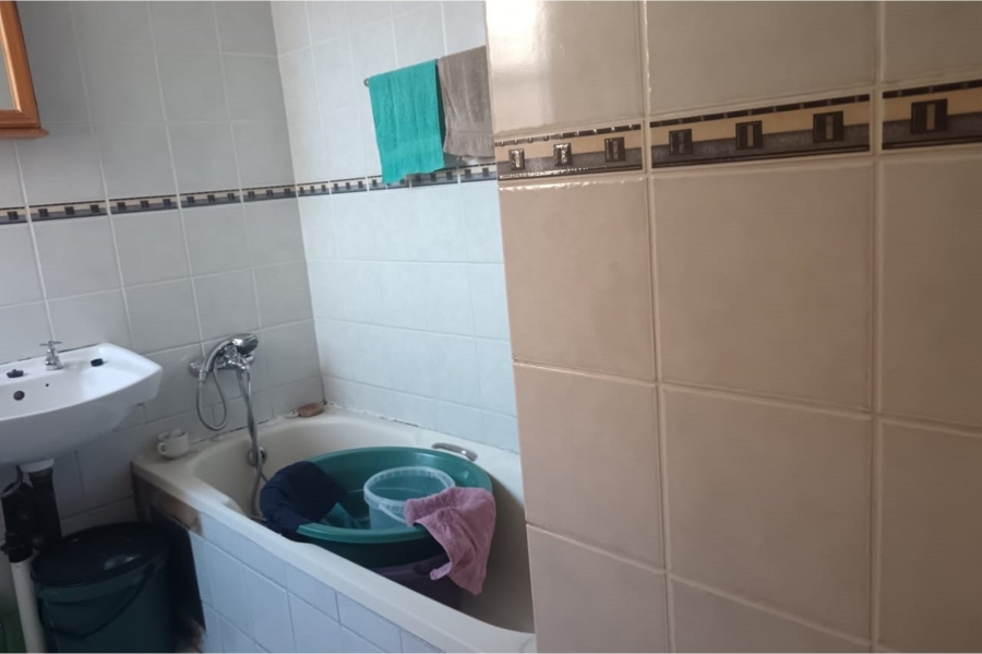3 Bedroom Property for Sale in Ridgeway Gauteng