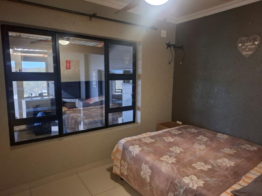 4 Bedroom Property for Sale in Noordheuwel Gauteng