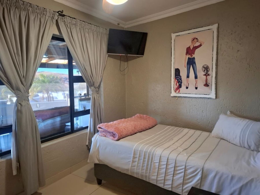 4 Bedroom Property for Sale in Noordheuwel Gauteng