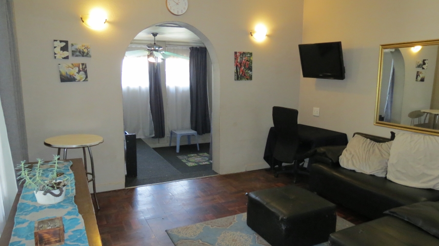 6 Bedroom Property for Sale in Krugersdorp North Gauteng