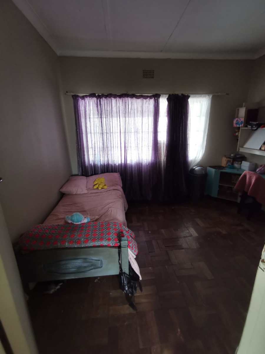 6 Bedroom Property for Sale in Krugersdorp North Gauteng