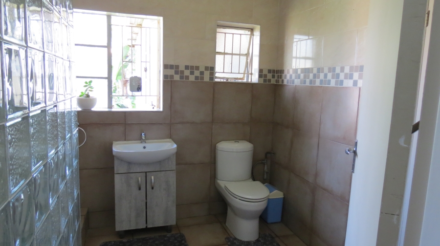 6 Bedroom Property for Sale in Krugersdorp North Gauteng