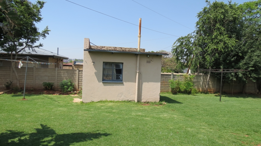 6 Bedroom Property for Sale in Krugersdorp North Gauteng