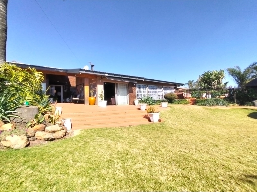 4 Bedroom Property for Sale in Rant En Dal Gauteng