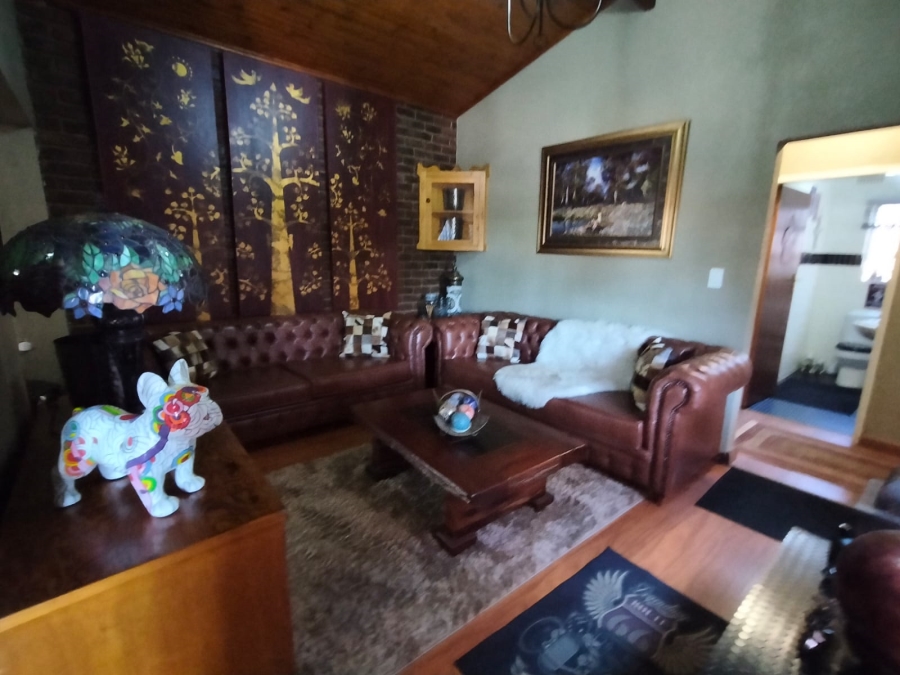 4 Bedroom Property for Sale in Rant En Dal Gauteng