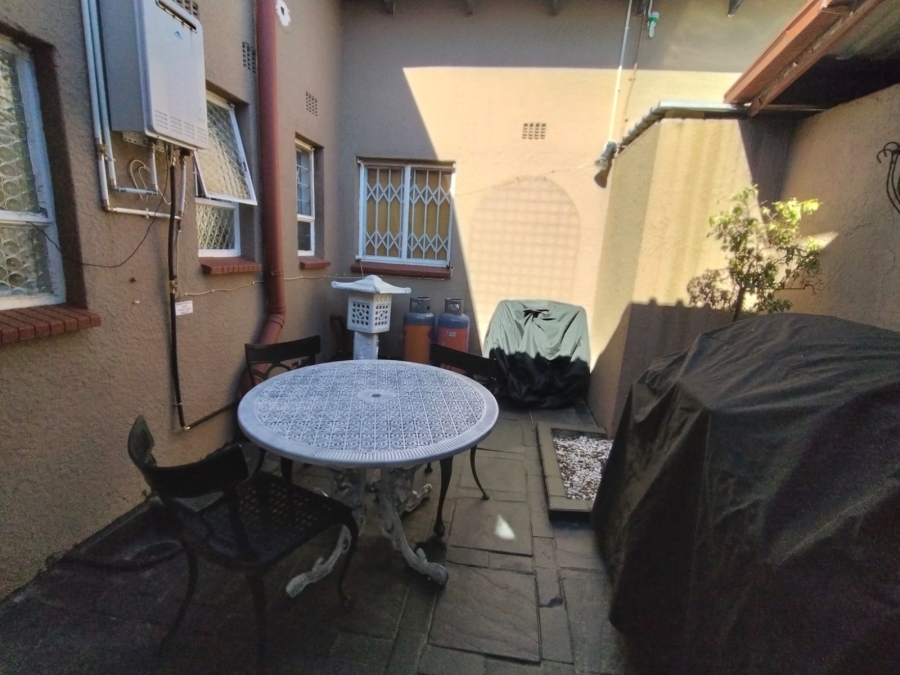 4 Bedroom Property for Sale in Rant En Dal Gauteng