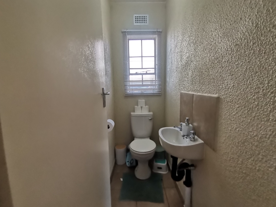 4 Bedroom Property for Sale in Leopard
