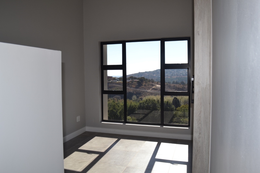 4 Bedroom Property for Sale in Roodekrans Gauteng