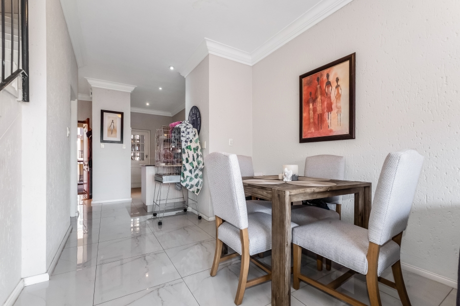 To Let 2 Bedroom Property for Rent in Morningside Gauteng
