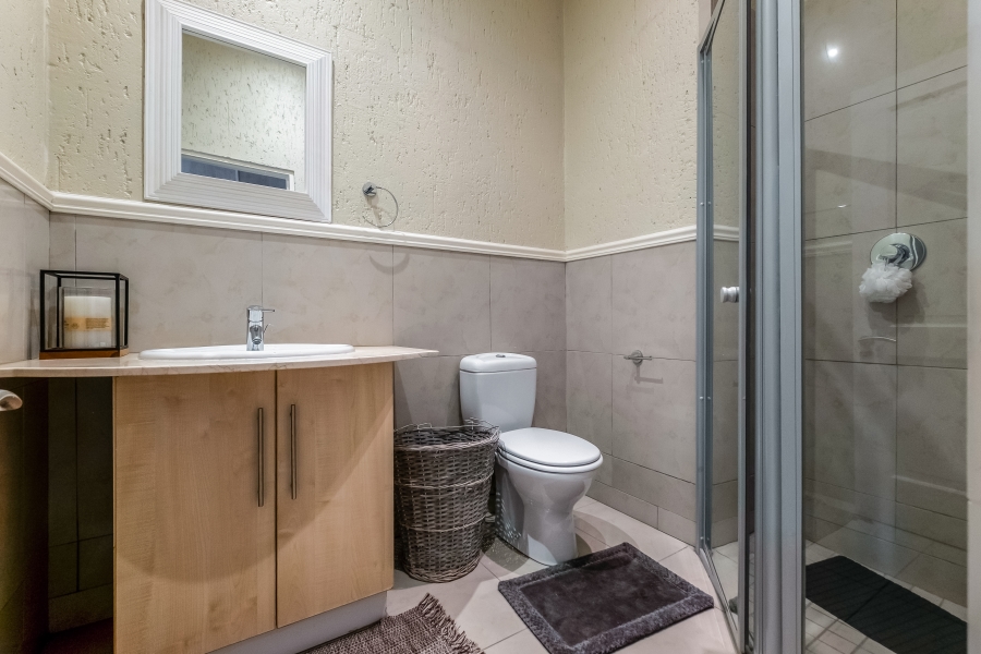 To Let 2 Bedroom Property for Rent in Morningside Gauteng