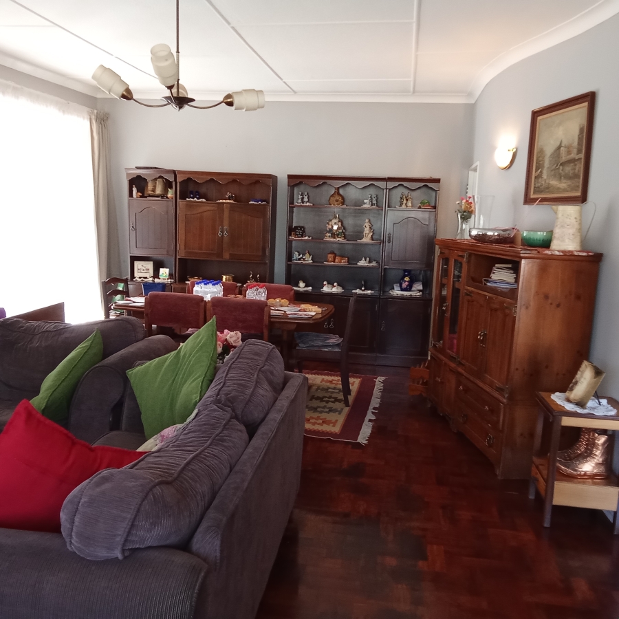4 Bedroom Property for Sale in Florida Park Gauteng