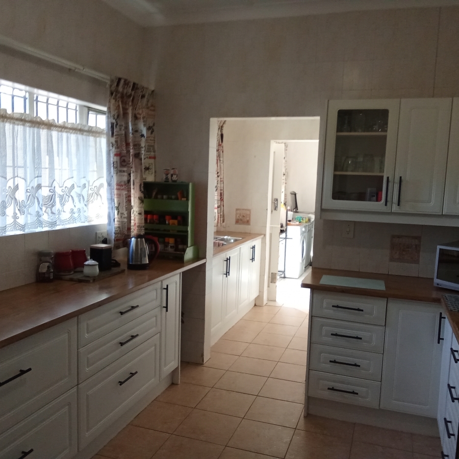 4 Bedroom Property for Sale in Florida Park Gauteng