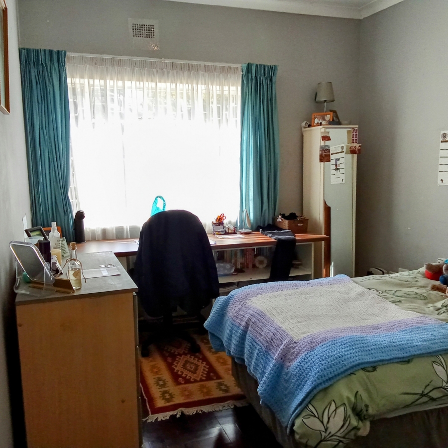 4 Bedroom Property for Sale in Florida Park Gauteng