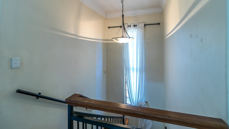 3 Bedroom Property for Sale in Amberfield Crest Estate Gauteng