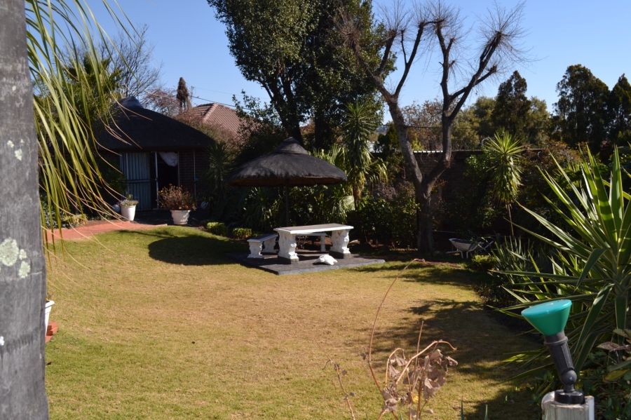 4 Bedroom Property for Sale in Rant En Dal Gauteng