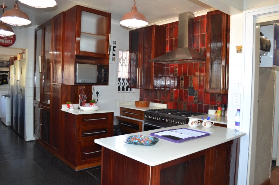 4 Bedroom Property for Sale in Rant En Dal Gauteng