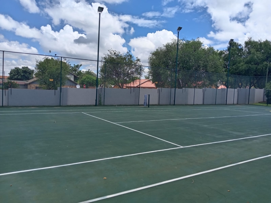 1 Bedroom Property for Sale in Eden Glen Gauteng