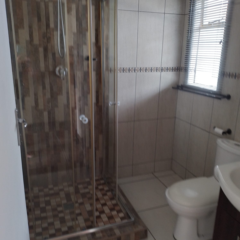 1 Bedroom Property for Sale in Eden Glen Gauteng