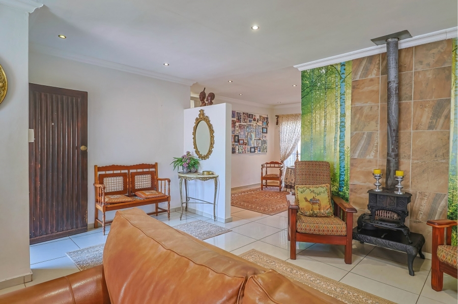 3 Bedroom Property for Sale in Wierda Park Gauteng