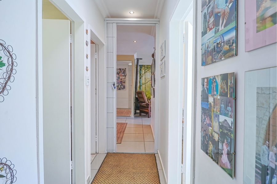 3 Bedroom Property for Sale in Wierda Park Gauteng
