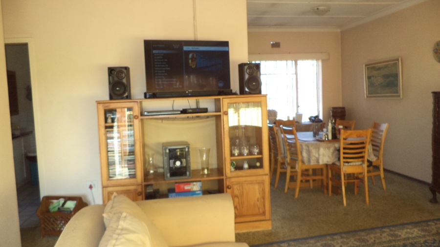 3 Bedroom Property for Sale in Edenvale Central Gauteng