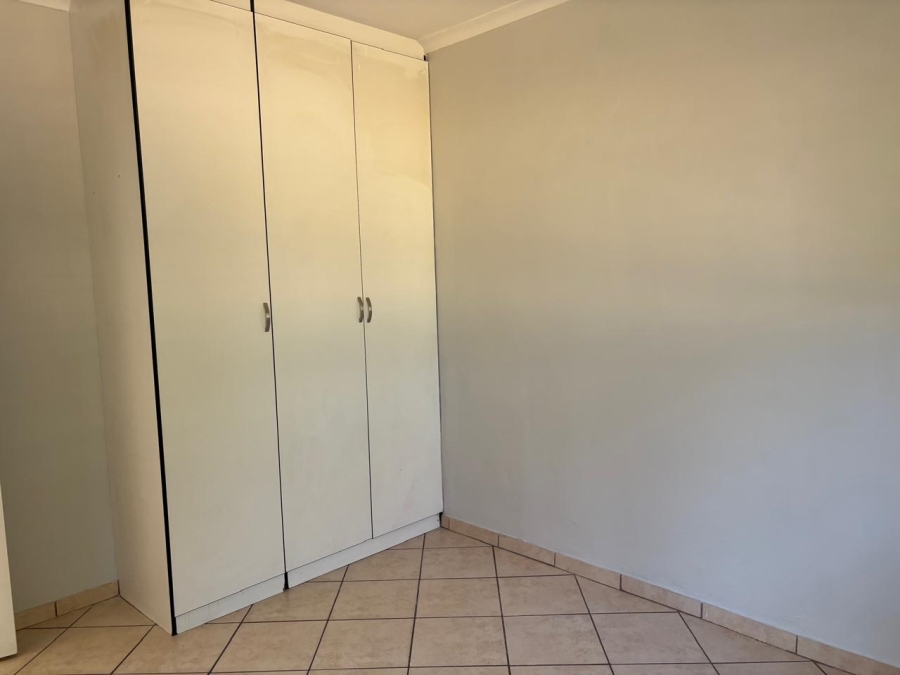To Let 2 Bedroom Property for Rent in Mayville Gauteng