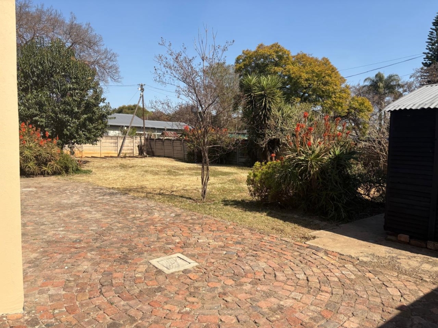 To Let 2 Bedroom Property for Rent in Mayville Gauteng