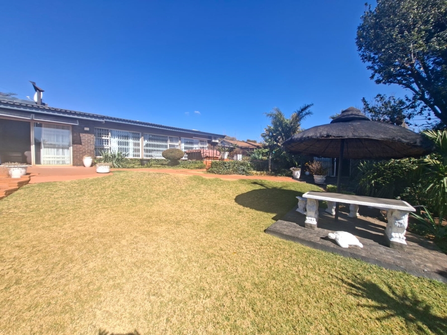 4 Bedroom Property for Sale in Rant En Dal Gauteng
