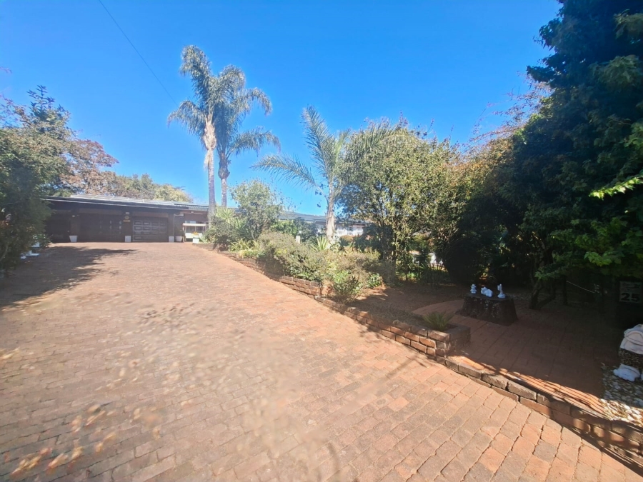 4 Bedroom Property for Sale in Rant En Dal Gauteng