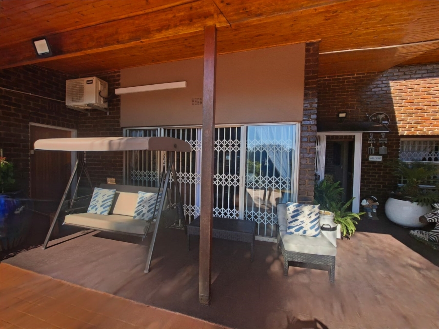 4 Bedroom Property for Sale in Rant En Dal Gauteng